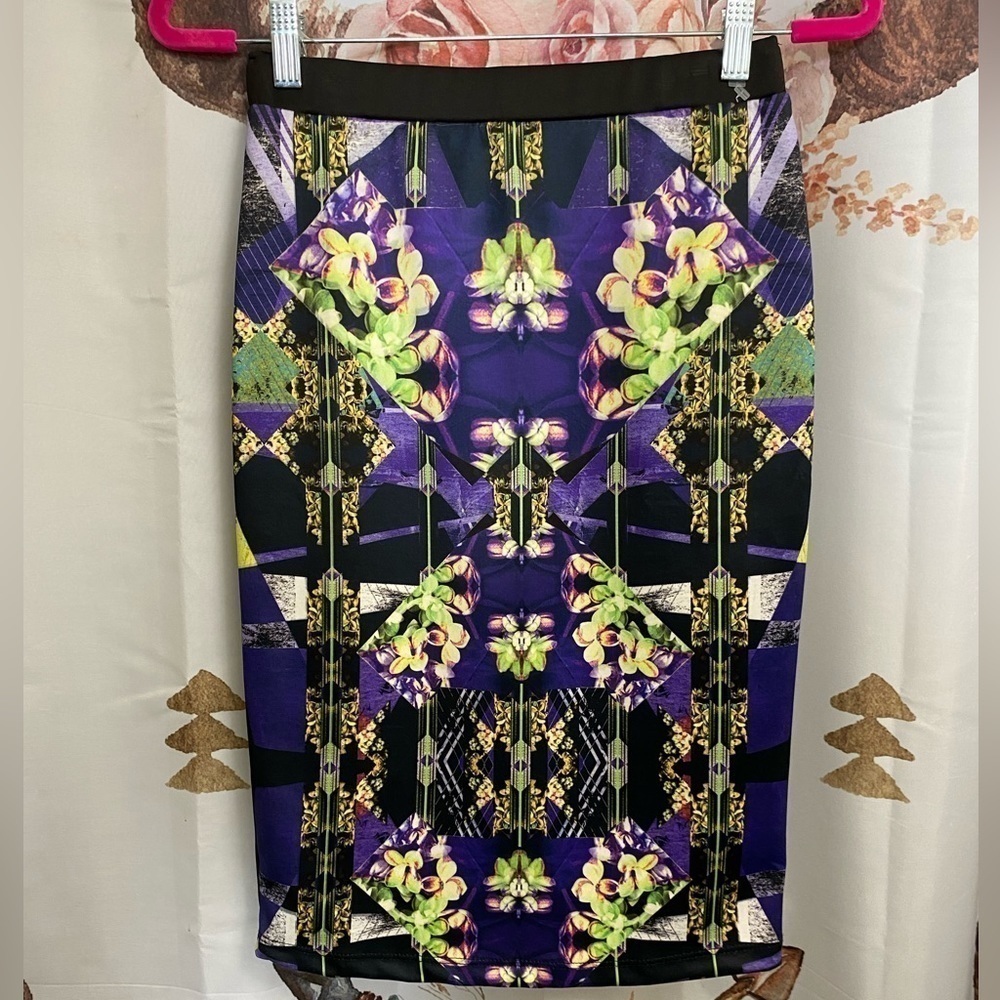Small Romeo & Juliet couture skirt